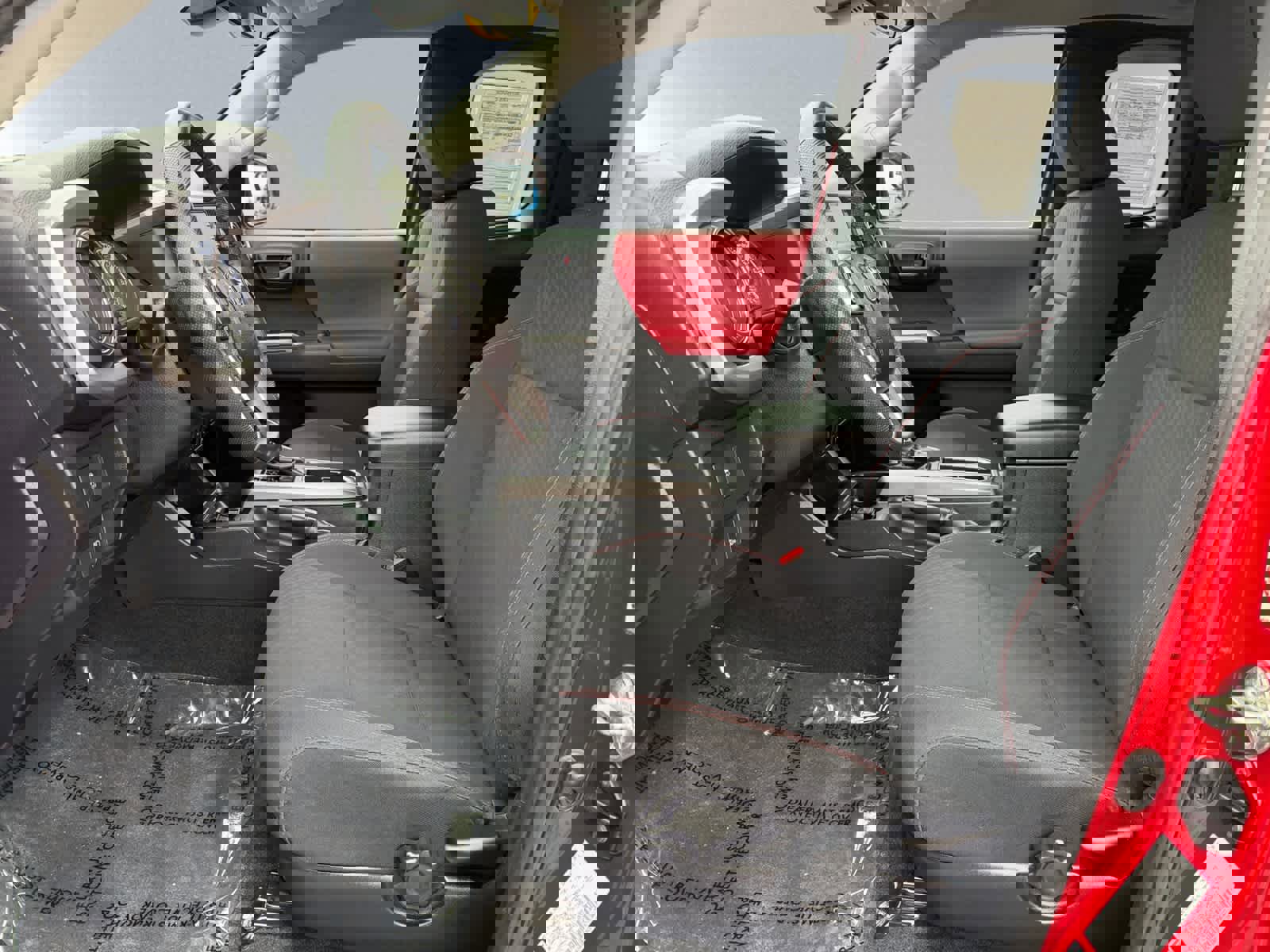 Used 2021 Toyota Tacoma SR5 w/ SR5 Appearance Package (SM) image 6