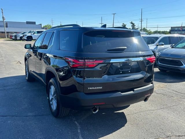 Used 2023 Chevrolet Traverse LT FWD image 8