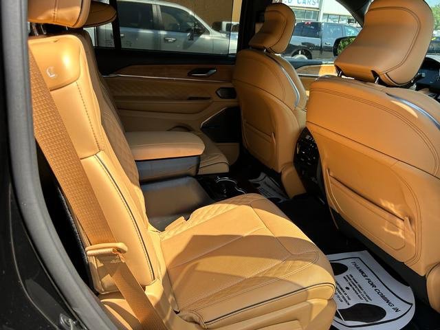 Used 2023 Jeep Grand Cherokee L Summit image 28