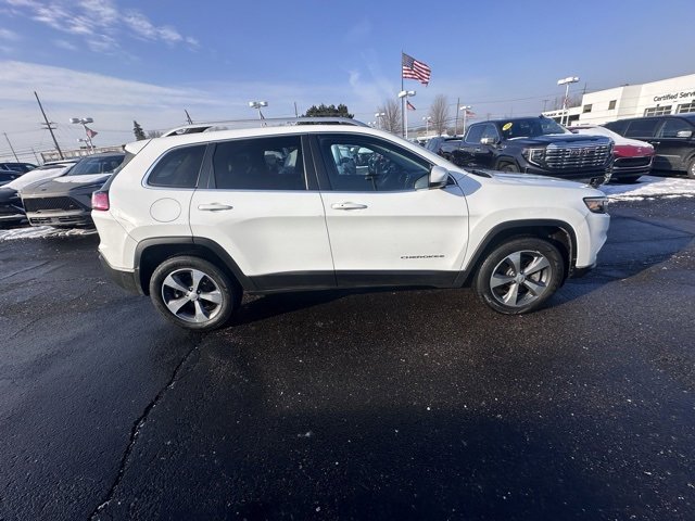Used 2019 Jeep Cherokee Limited image 6