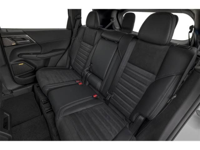 New 2026 Mitsubishi Outlander SE image 35