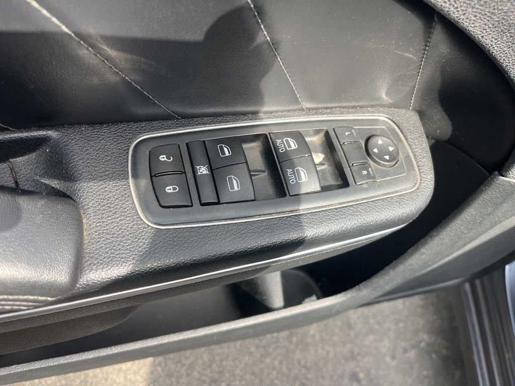 Used 2016 Dodge Charger SXT w/ Plus Group RWD image 13