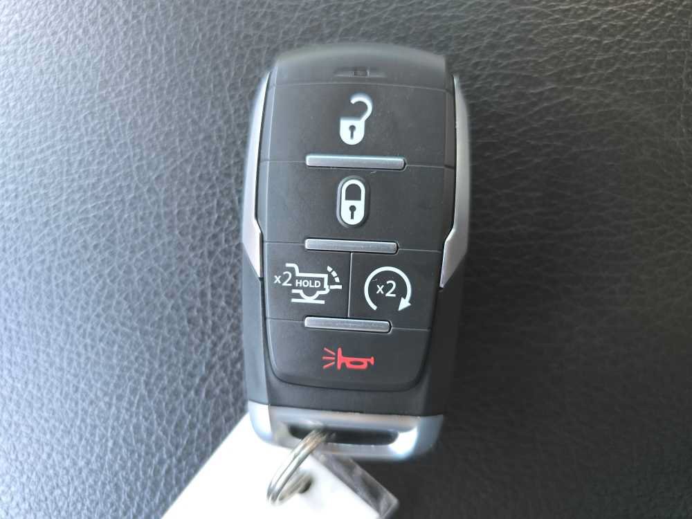 Used 2025 RAM 1500 Big Horn AWD/4WD image 20