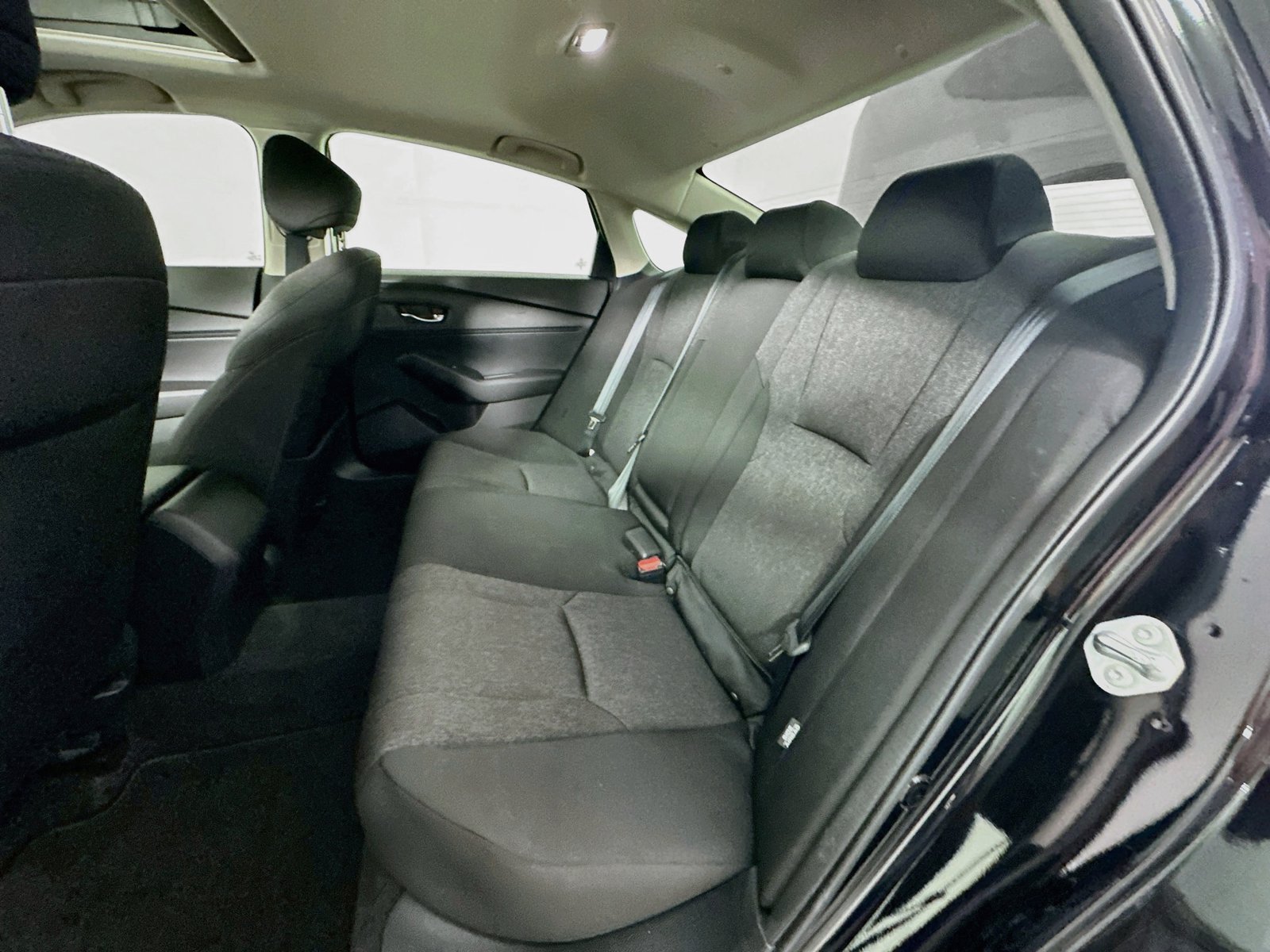 Used 2023 Honda Accord EX image 23