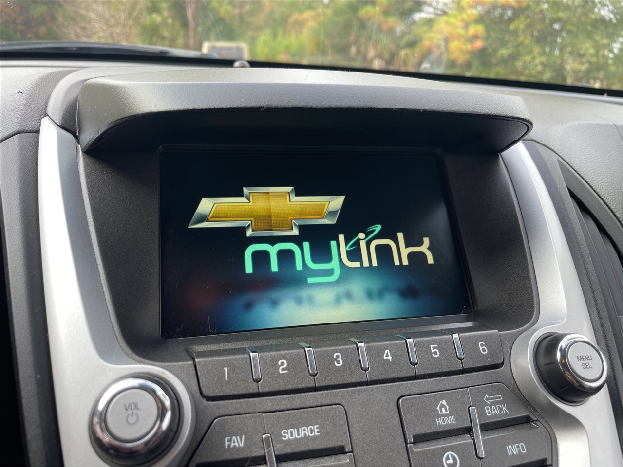 Used 2016 Chevrolet Equinox LT w/ Convenience Package image 17