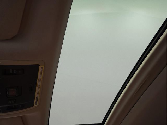 Used 2022 Lexus RX 350L 350L w/ Premium Package image 24