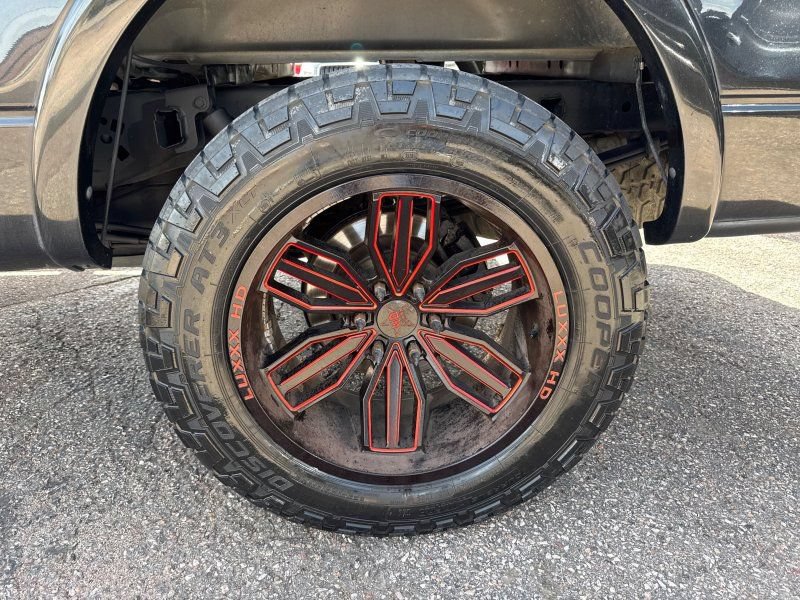 Used 2014 Ford F150 FX4 w/ FX Appearance Package AWD/4WD image 23