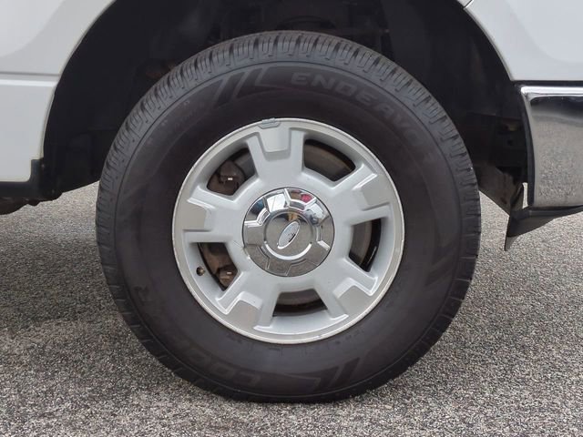 Used 2013 Ford F150 XLT w/ Mid Equipment Group AWD/4WD image 10