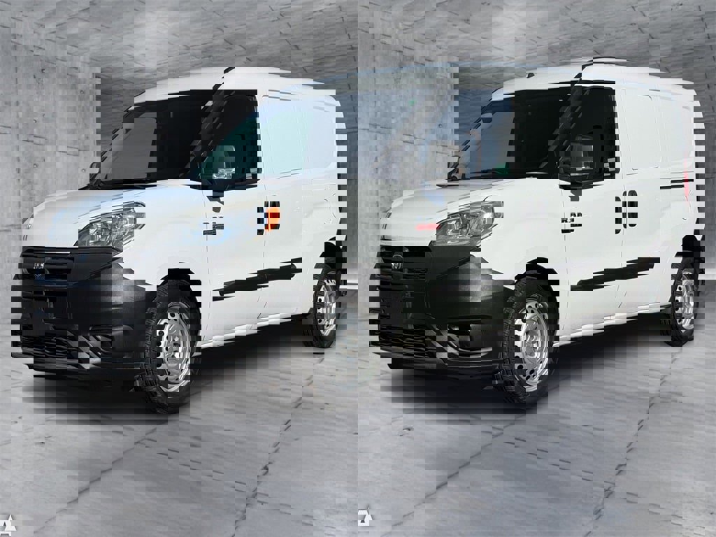 Used 2018 RAM ProMaster City Tradesman image 2