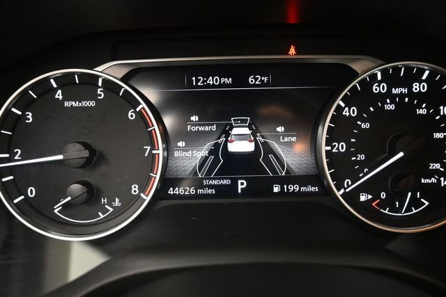 Used 2024 Nissan Rogue SV FWD image 32