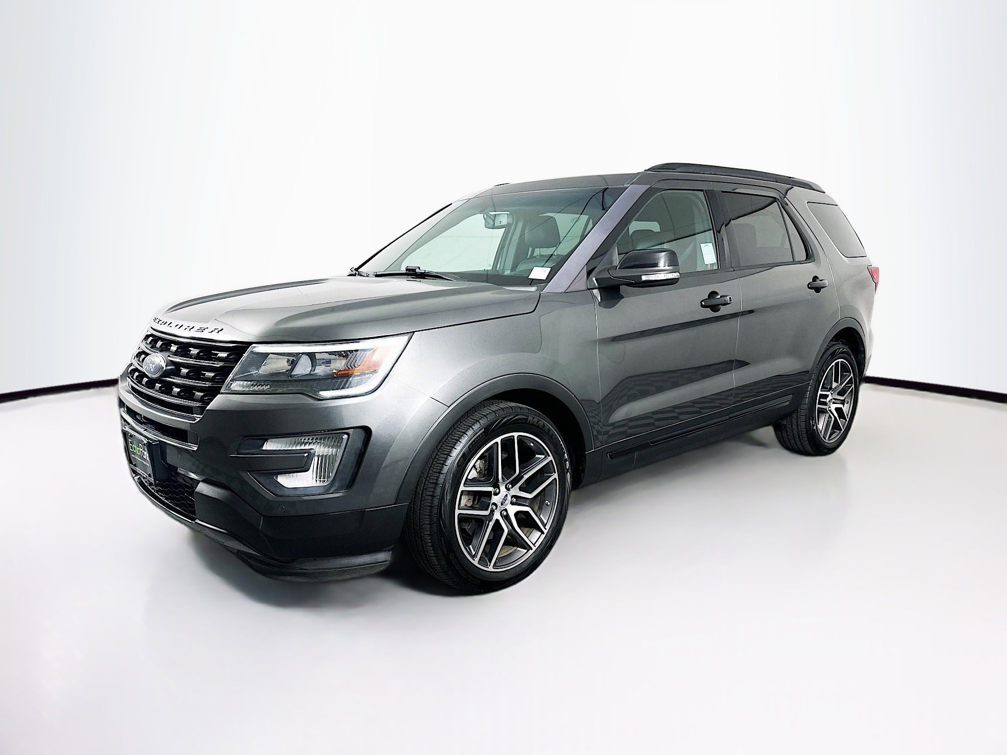 Used 2017 Ford Explorer Sport w/ Equipment Group 401A image 3