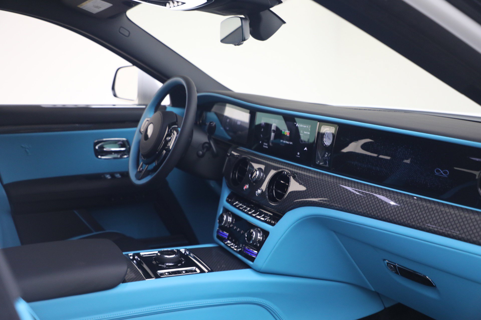 New 2027 Rolls-Royce Ghost Black Badge AWD/4WD image 19