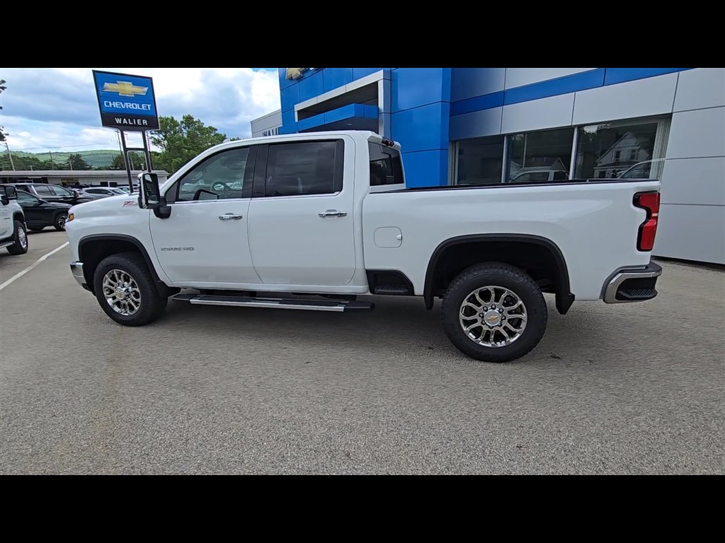New 2026 Chevrolet Silverado 2500 LTZ w/ LTZ Convenience Package AWD/4WD image 6