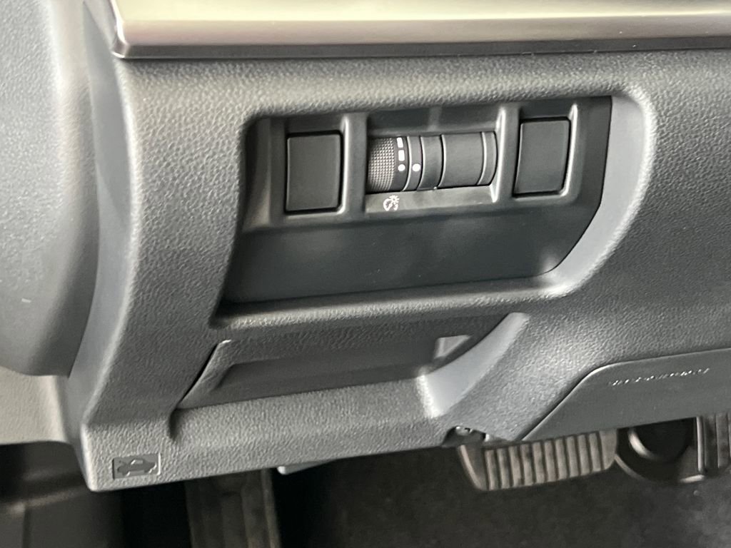 New 2025 Subaru Impreza 2.0i Sport image 35