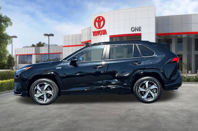 Used 2023 Toyota RAV4 SE w/ Weather & Moonroof Package AWD/4WD image 9