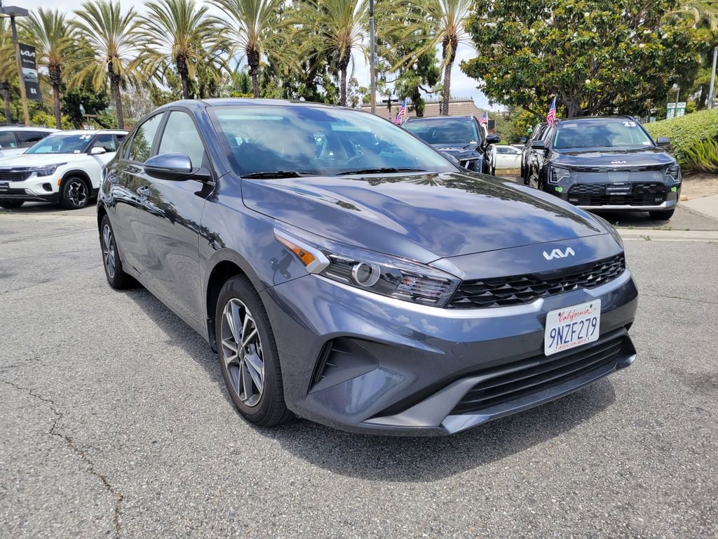 Certified 2024 Kia Forte LXS w/ LXS Technology Package FWD image 5