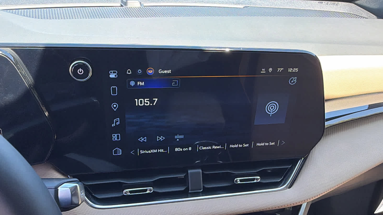 New 2027 Chevrolet Equinox ACTIV w/ Safety and Technology Package AWD/4WD image 15