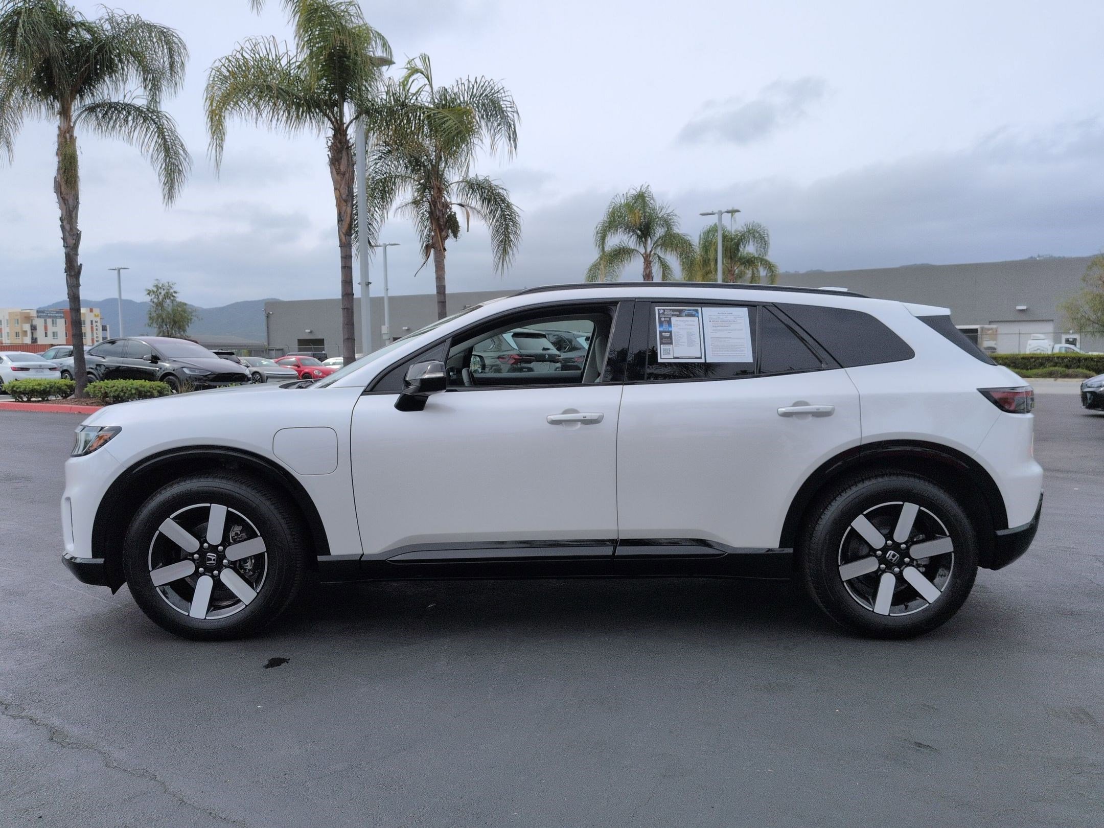 Used 2025 Honda Prologue Touring image 7