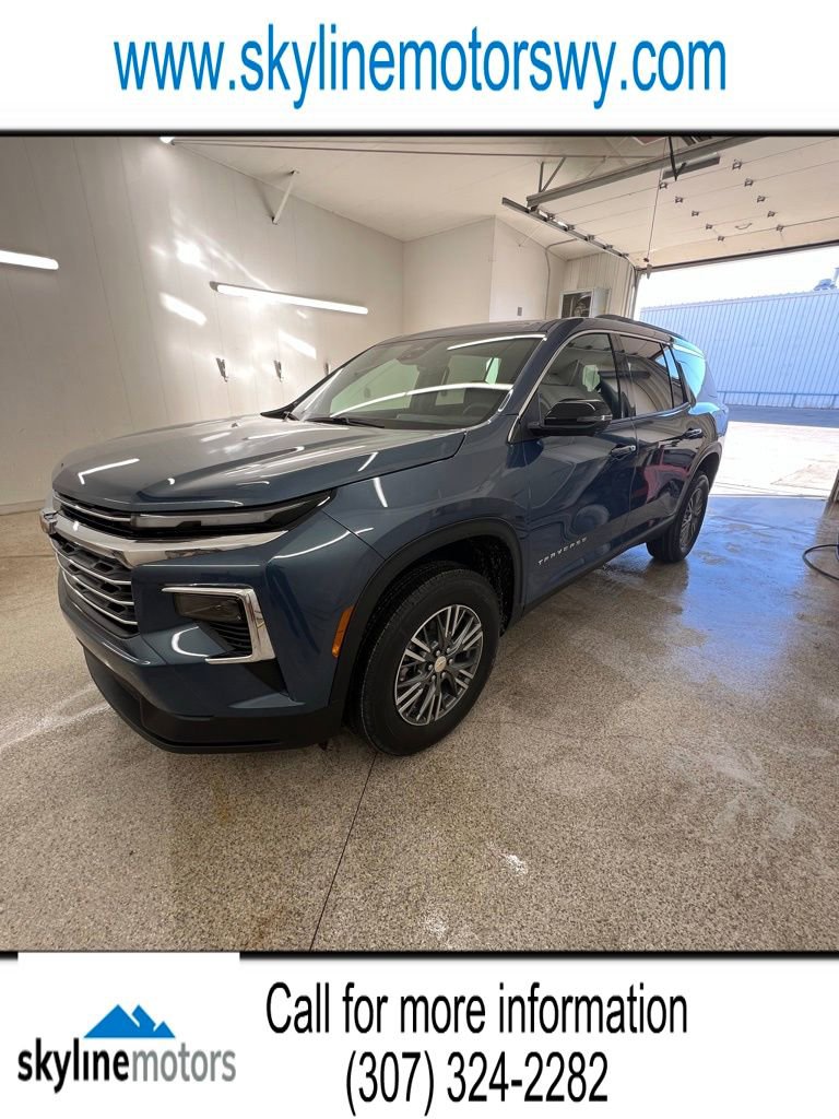 New 2026 Chevrolet Traverse LT w/ Driver Confidence Package image 1