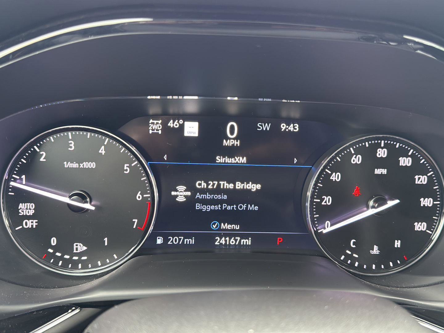 Used 2023 Buick Envision Avenir image 4