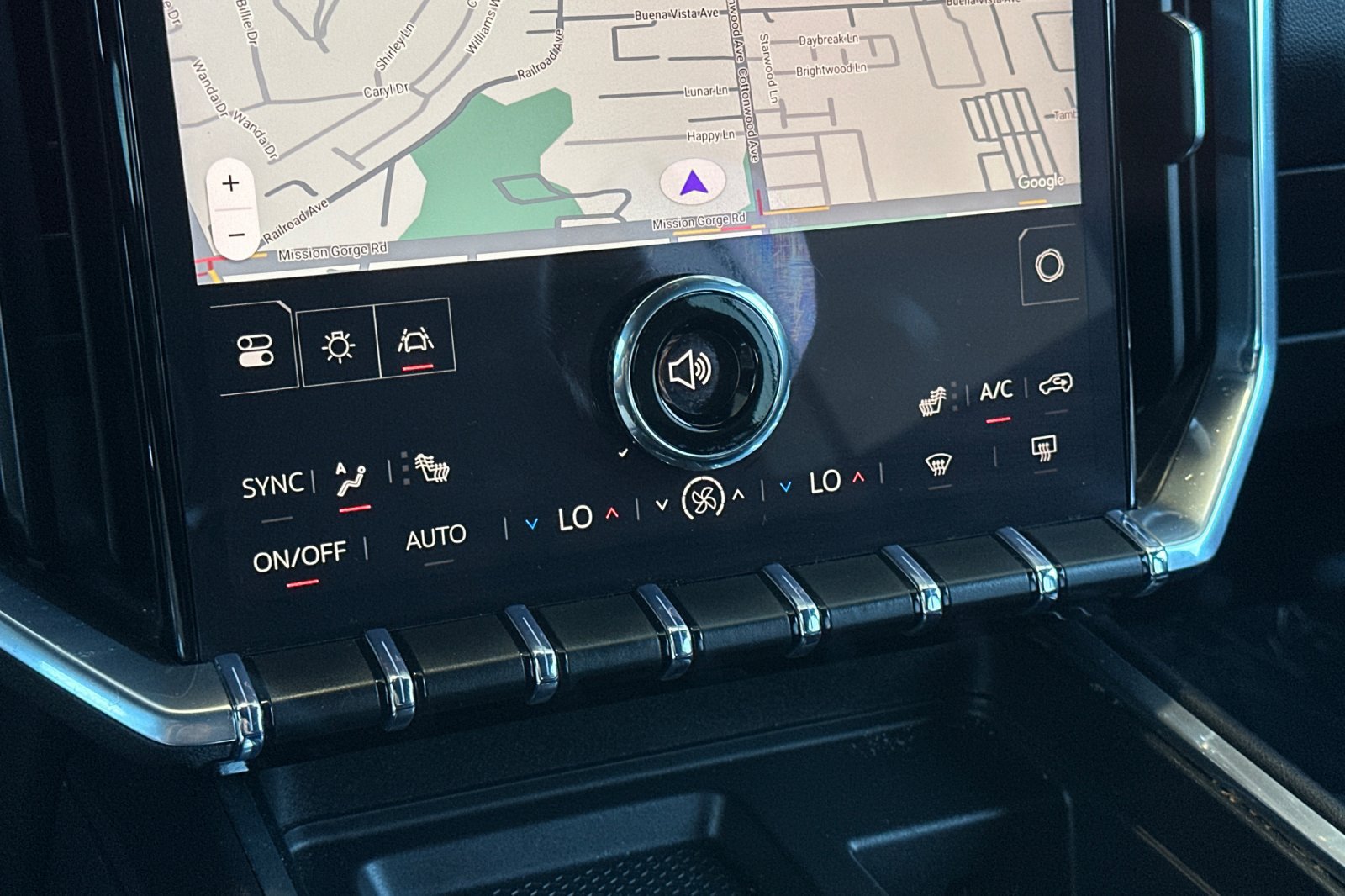 Used 2026 GMC Acadia Elevation w/ Elevation Premium Package FWD image 30