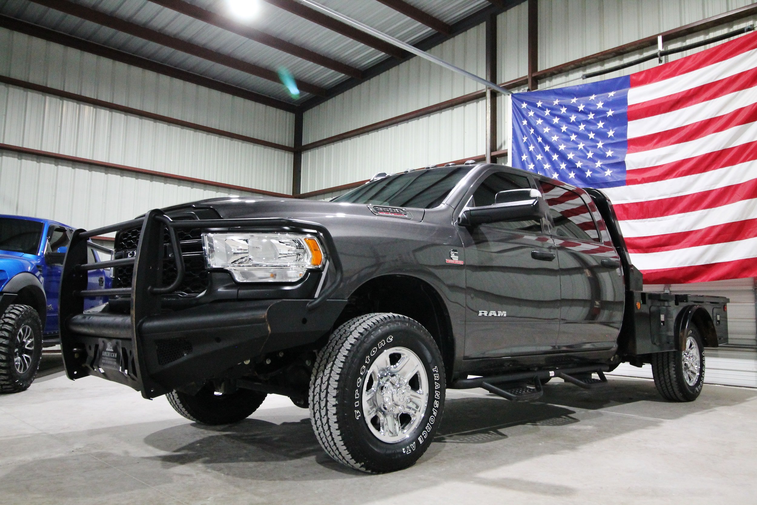 Used 2022 RAM 3500 Tradesman AWD/4WD image 3