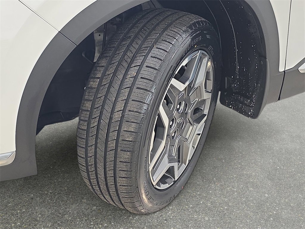 Used 2022 Hyundai Santa Fe SEL Premium image 32