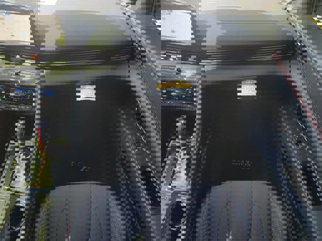 New 2025 Hyundai Elantra N Line image 13