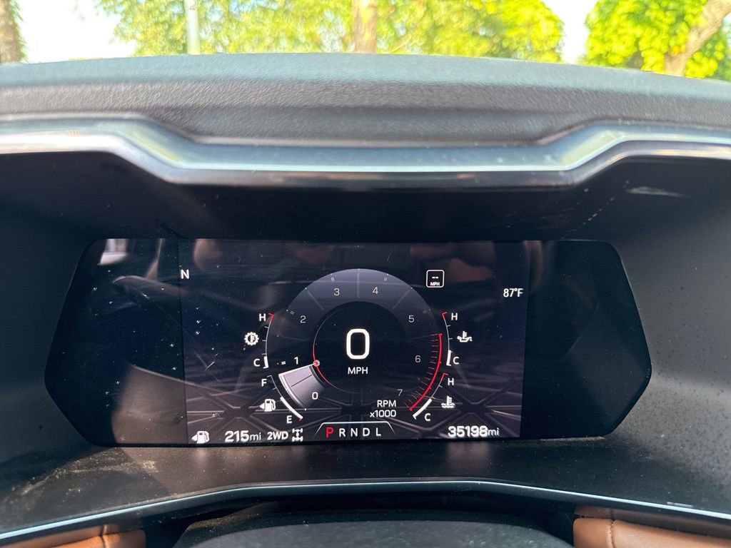 Used 2023 GMC Canyon AT4 w/ AT4 Premium Package image 28