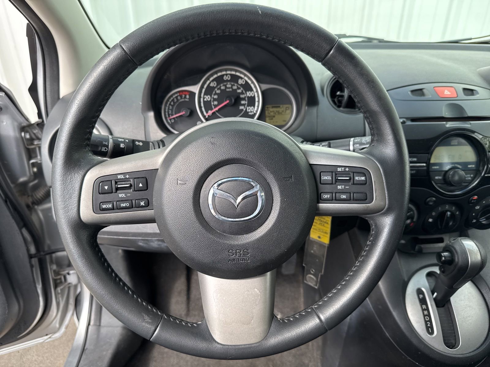 Used 2011 MAZDA MAZDA2 Touring image 19