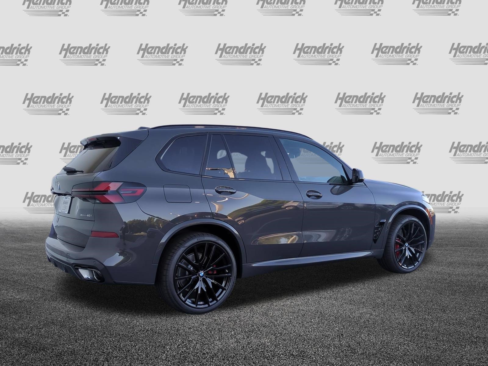 New 2026 BMW X5 xDrive40i w/ M Sport Package AWD/4WD image 10