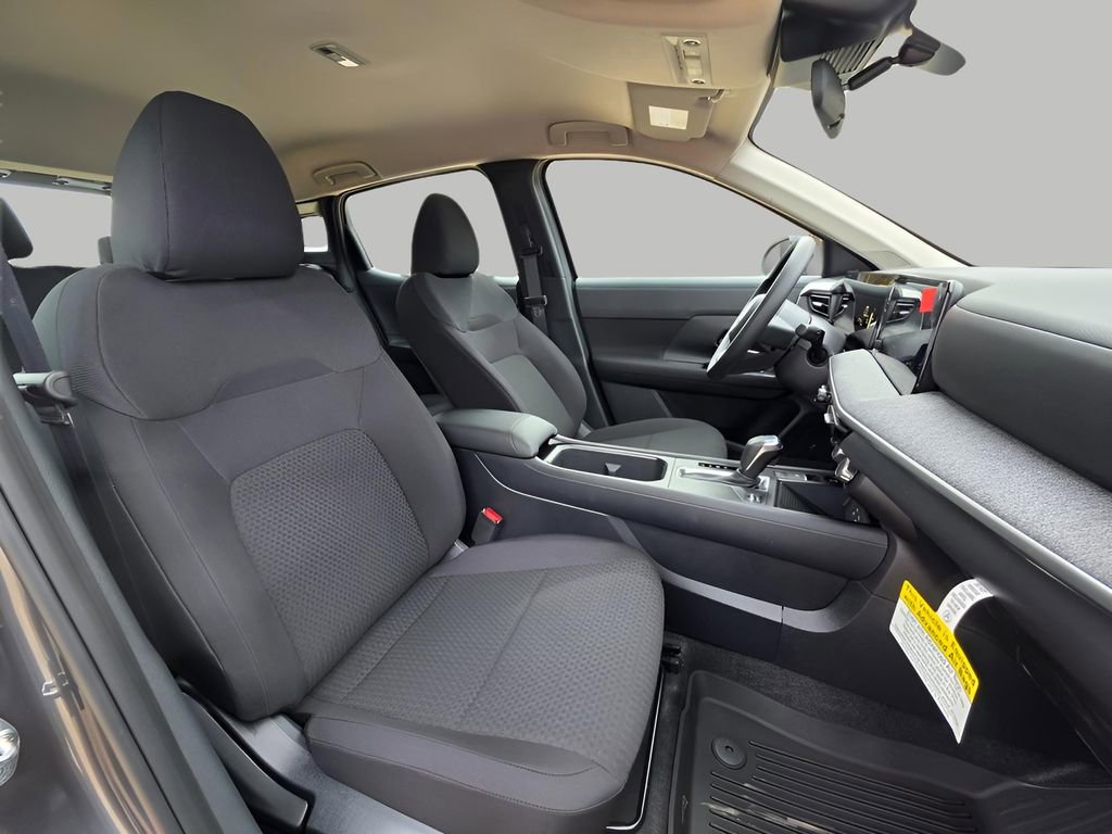 New 2026 Nissan Kicks S image 9