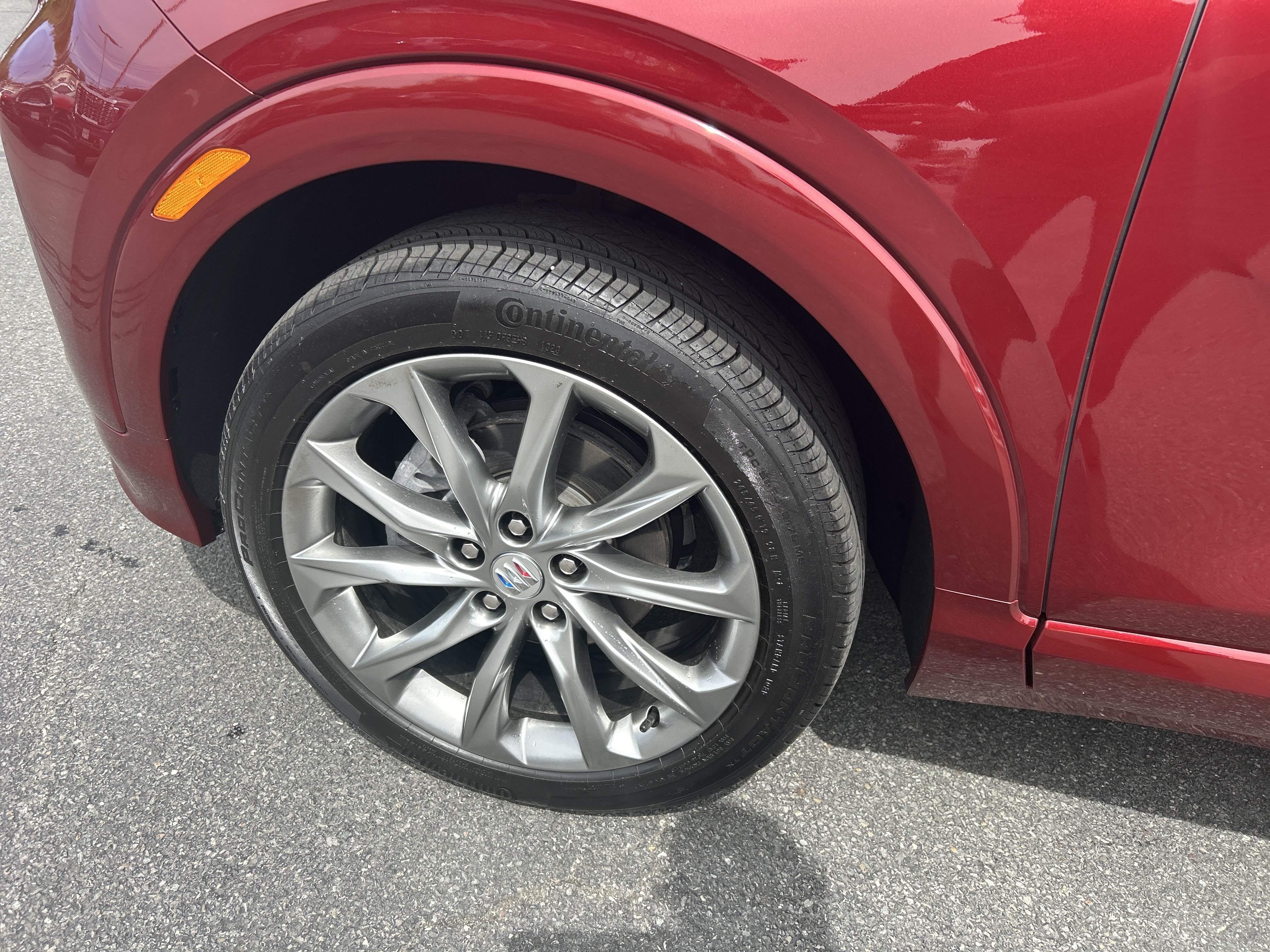 Certified 2024 Buick Encore GX Avenir w/ Avenir Convenience Package AWD/4WD image 4