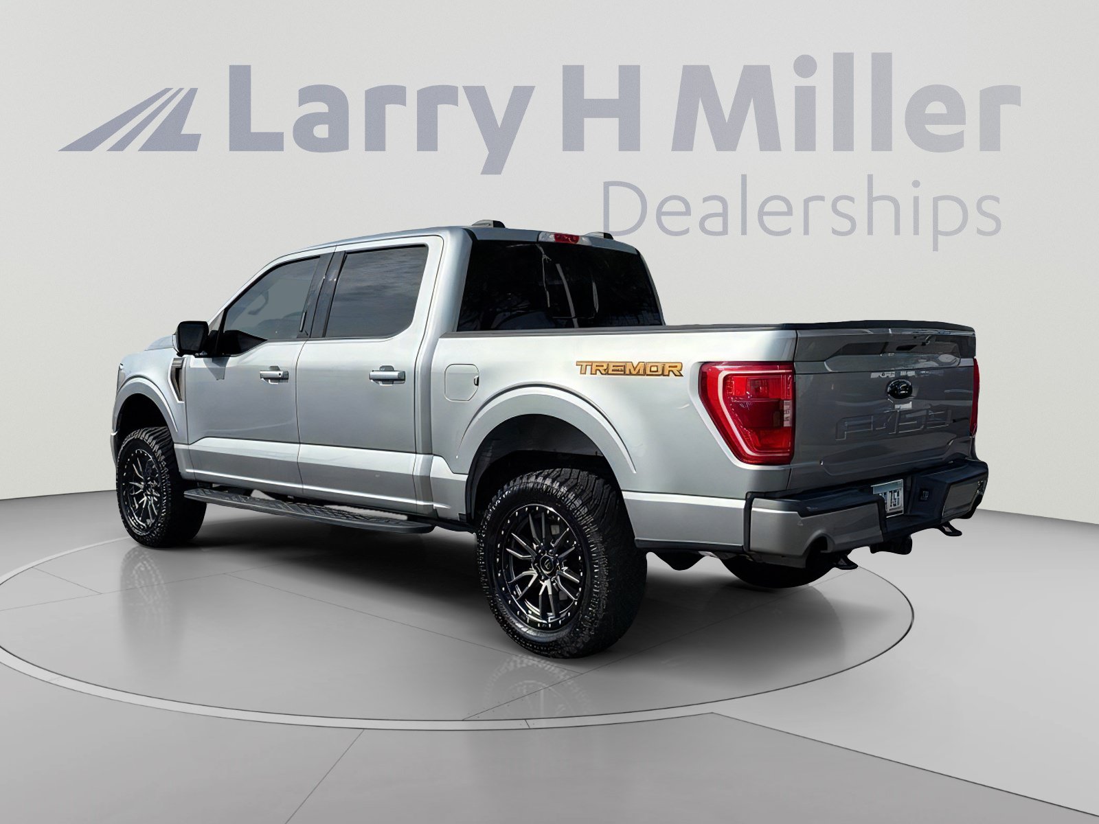 Used 2023 Ford F150 Tremor w/ Trailer Tow Package AWD/4WD image 4