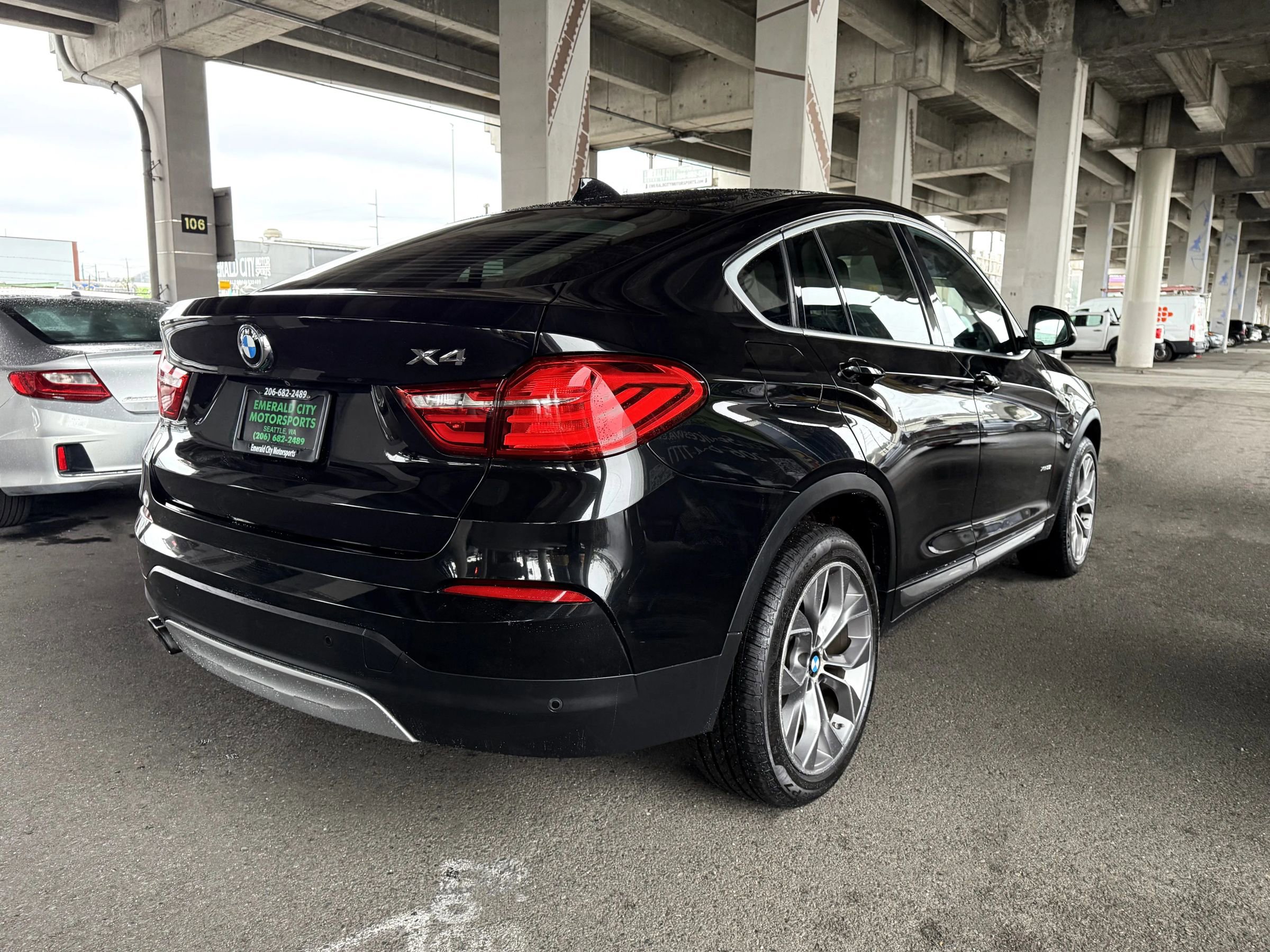Used 2015 BMW X4 xDrive35i image 4