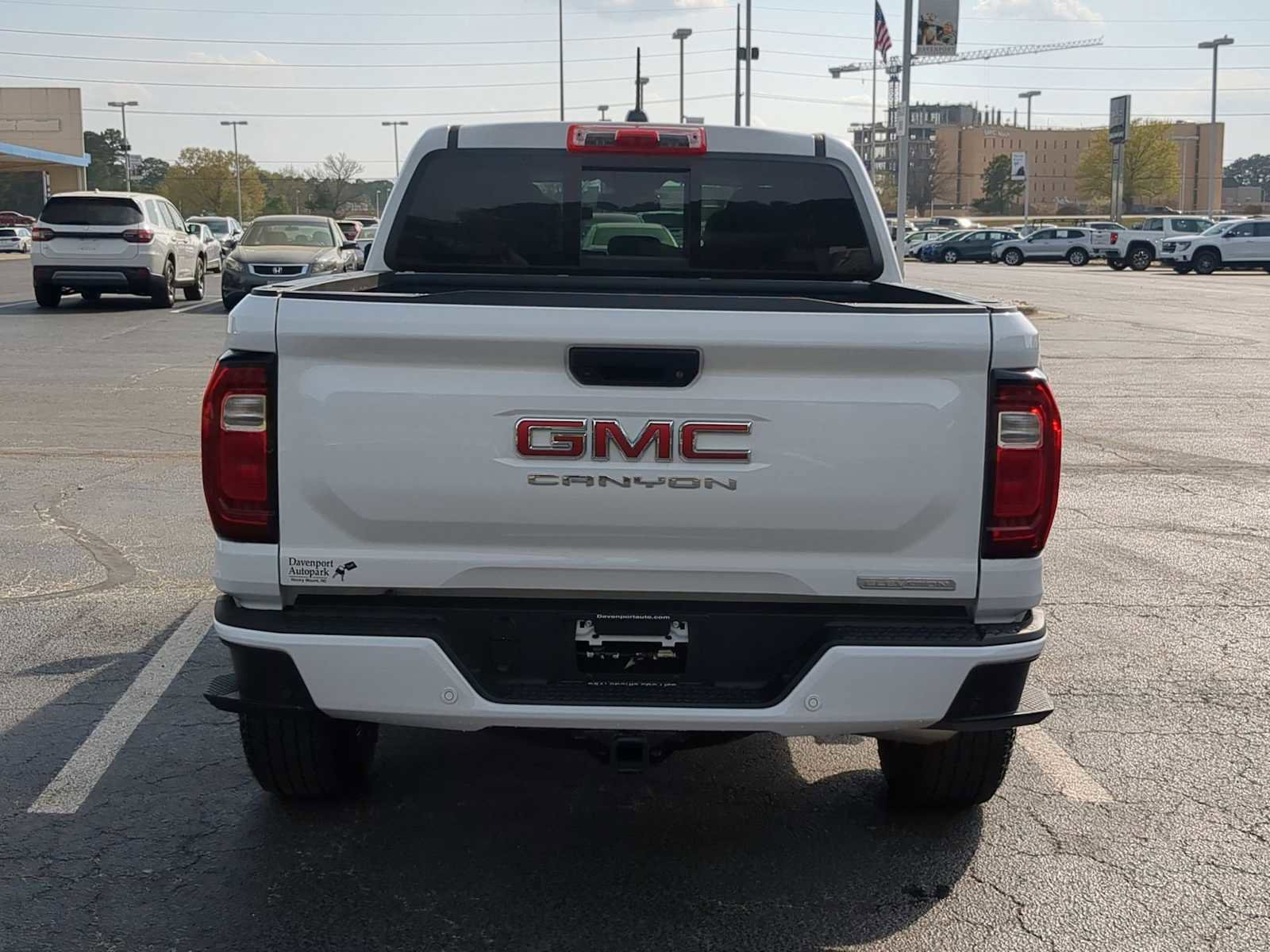 Used 2024 GMC Canyon Elevation w/ Elevation Premium Package image 7