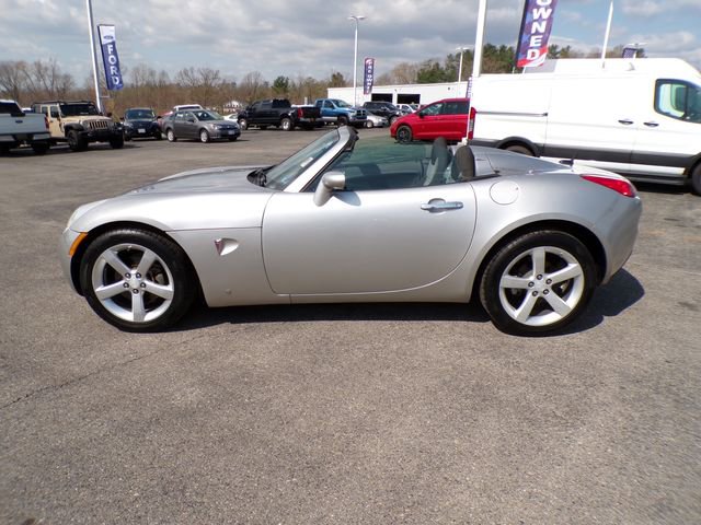 Used 2008 Pontiac Solstice Convertible w/ Preferred Package image 9