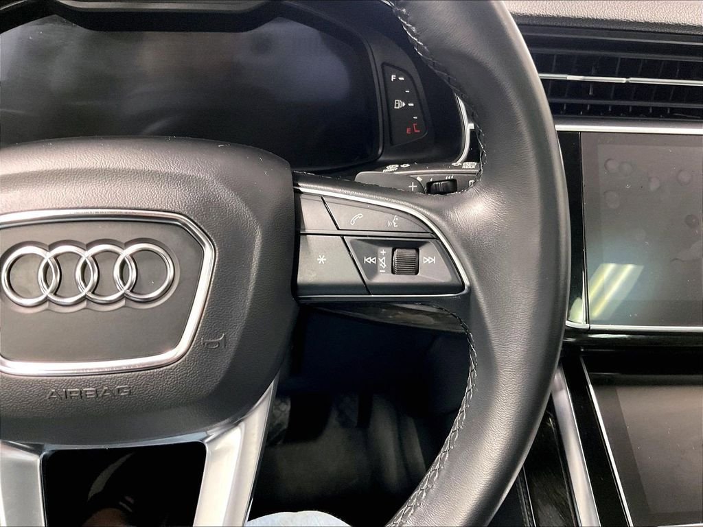 Used 2023 Audi Q7 3.0T Premium Plus AWD/4WD image 23