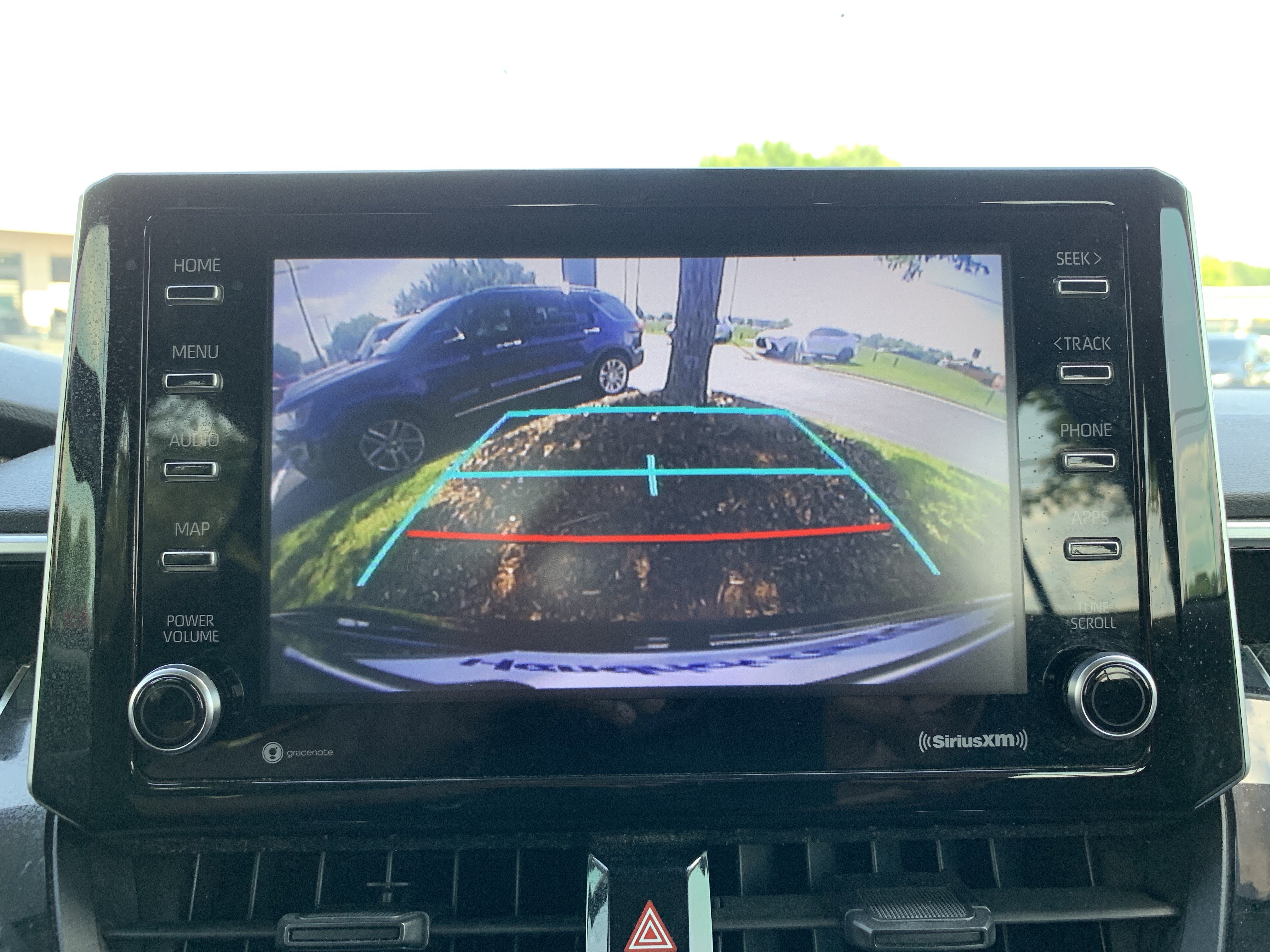 Used 2021 Toyota Corolla LE FWD image 25