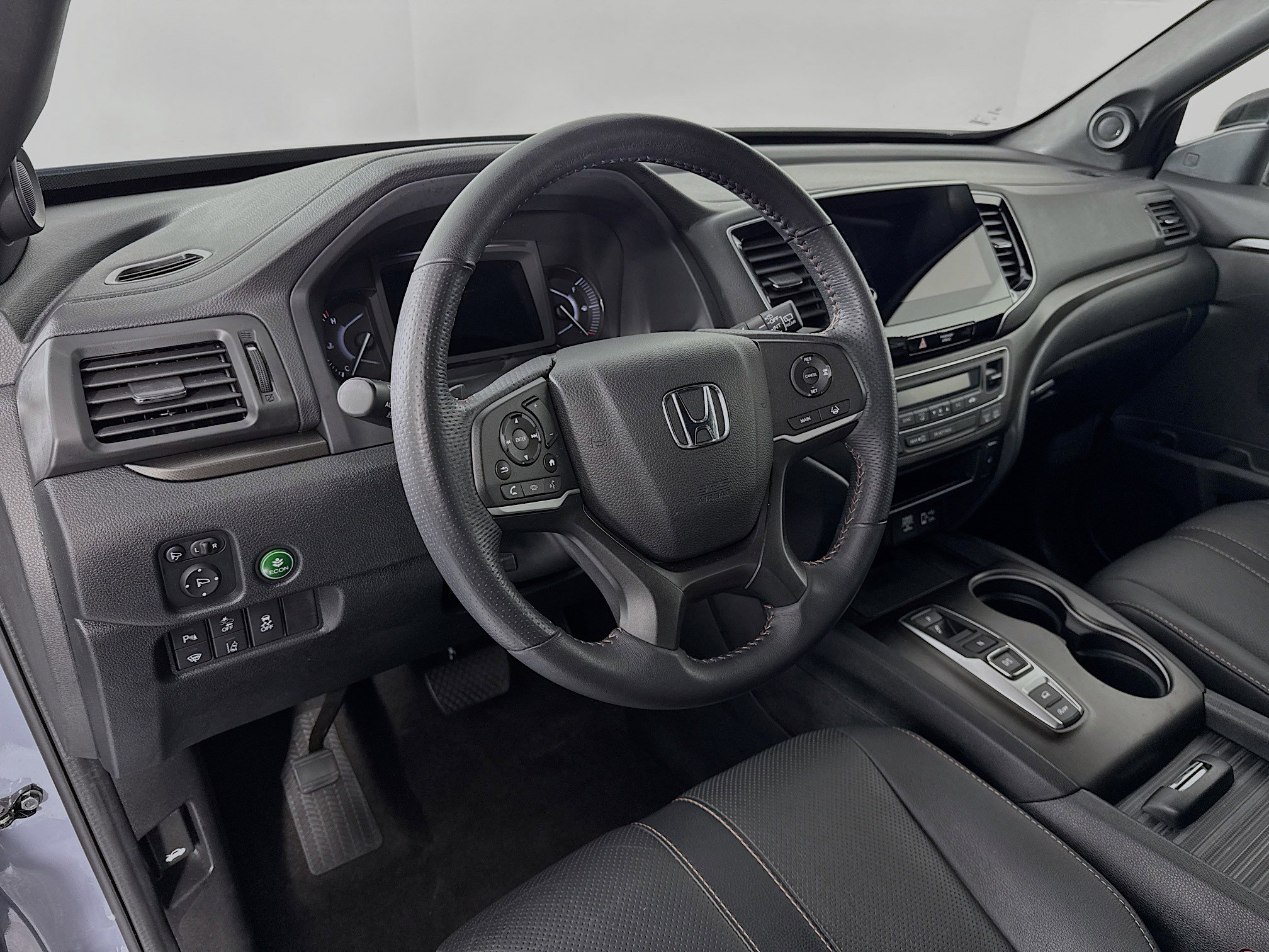 Certified 2022 Honda Passport TrailSport image 9