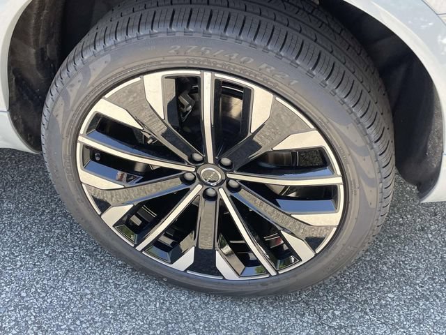 New 2026 Volvo XC90 B5 Core AWD/4WD image 9