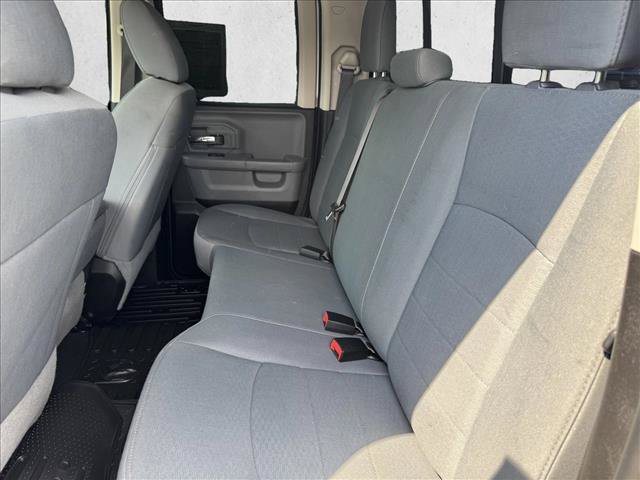 Used 2019 RAM 1500 Classic SLT AWD/4WD image 17