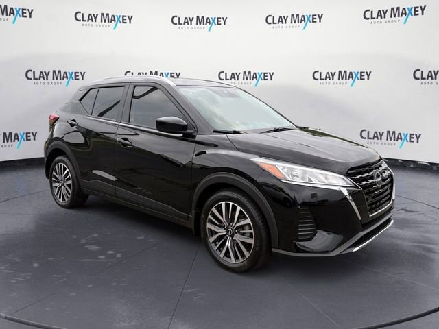 Used 2022 Nissan Kicks SV FWD image 7