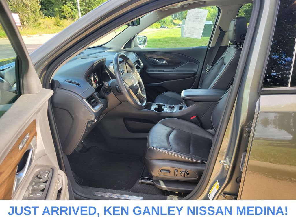 Used 2018 GMC Terrain Denali w/ Advanced Safety Package AWD/4WD image 14