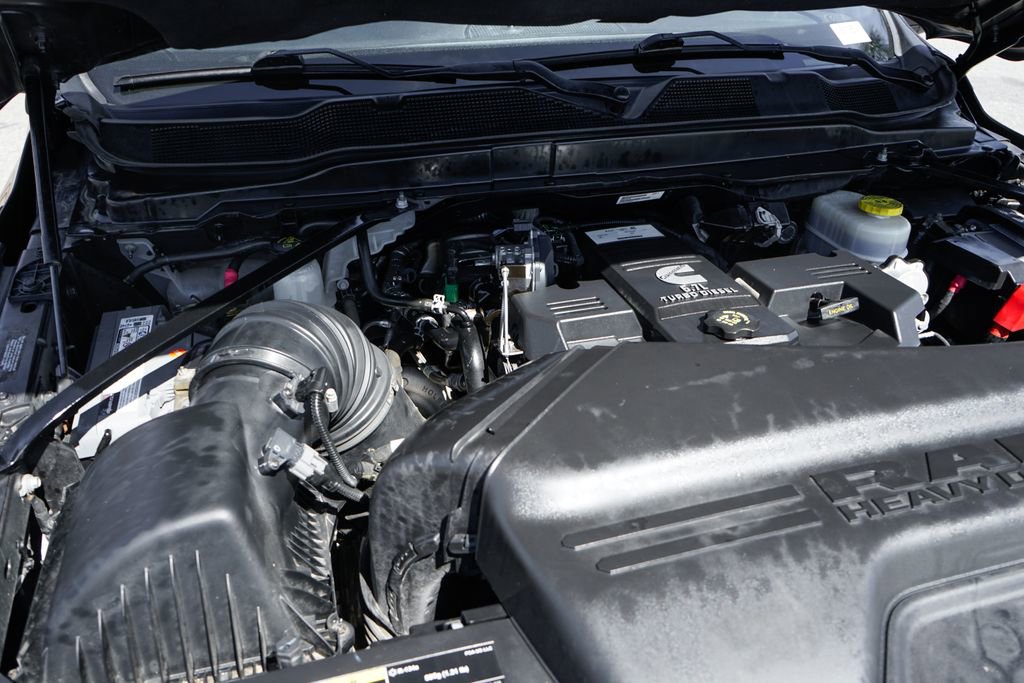 Used 2022 RAM 3500 Tradesman image 11