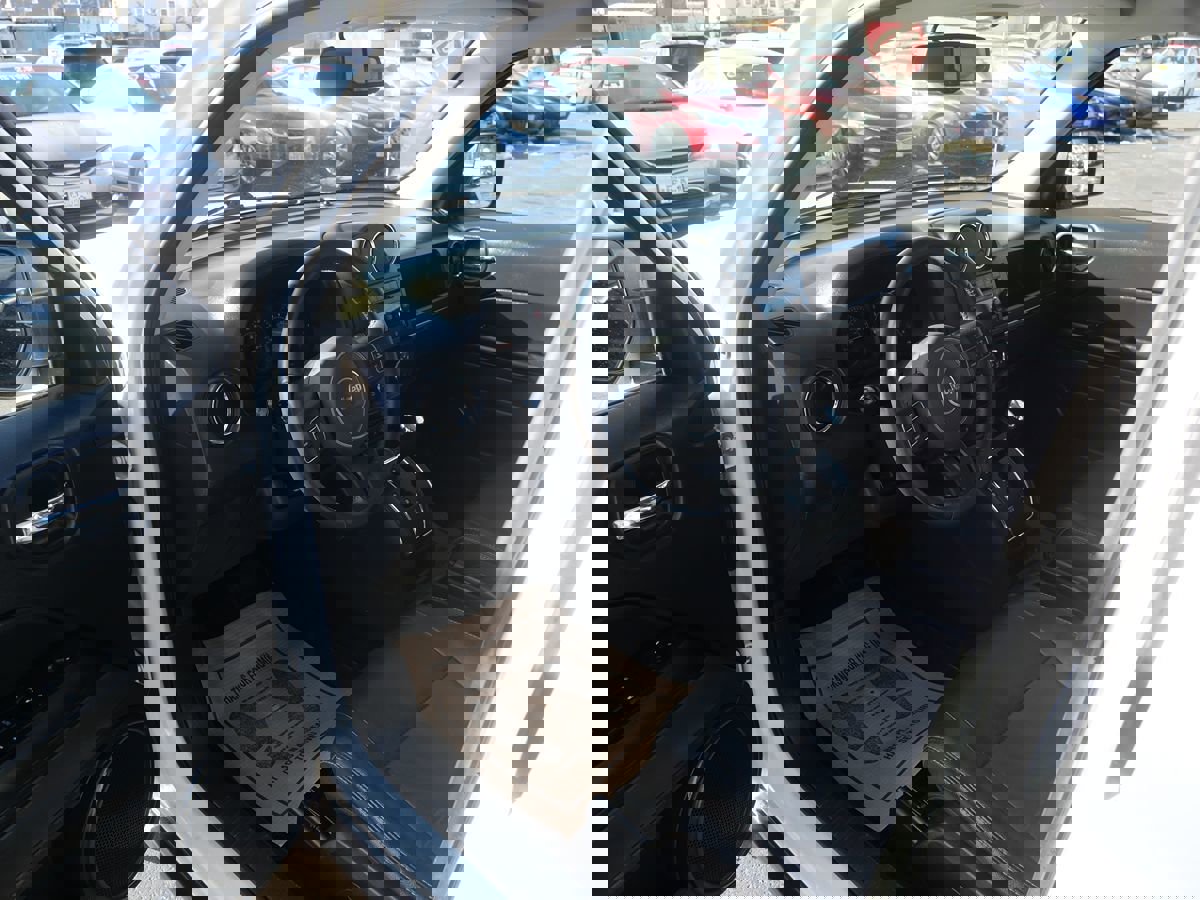 Used 2016 Jeep Patriot High Altitude AWD/4WD image 9