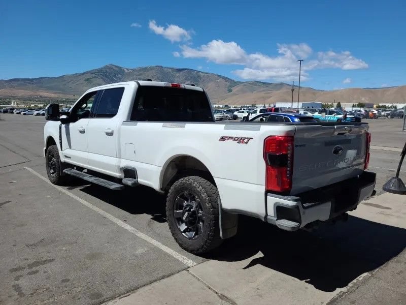 Used 2023 Ford F250 Lariat w/ Lariat Ultimate Package AWD/4WD image 3