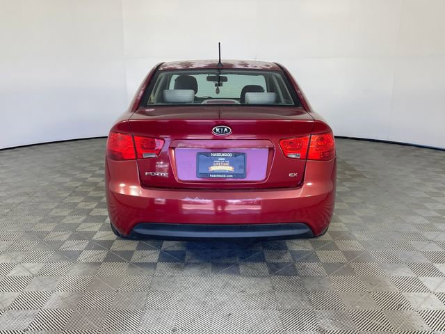 Used 2010 Kia Forte EX FWD image 15
