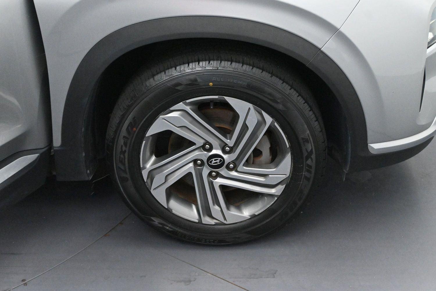 Used 2021 Hyundai Santa Fe SEL FWD image 30