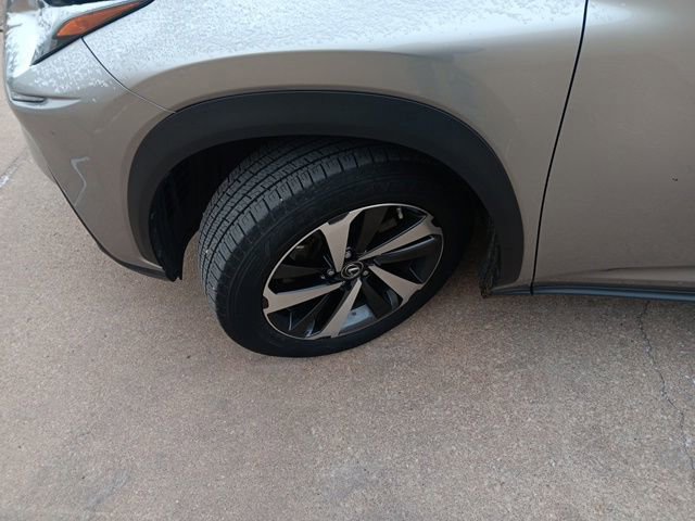 Used 2018 Lexus NX 300 AWD image 34